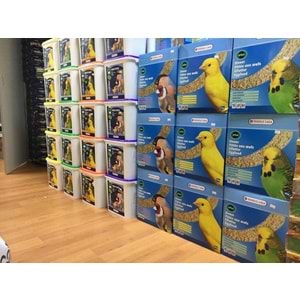PETS FAMİLY PAPAĞAN YEMİ 600GR